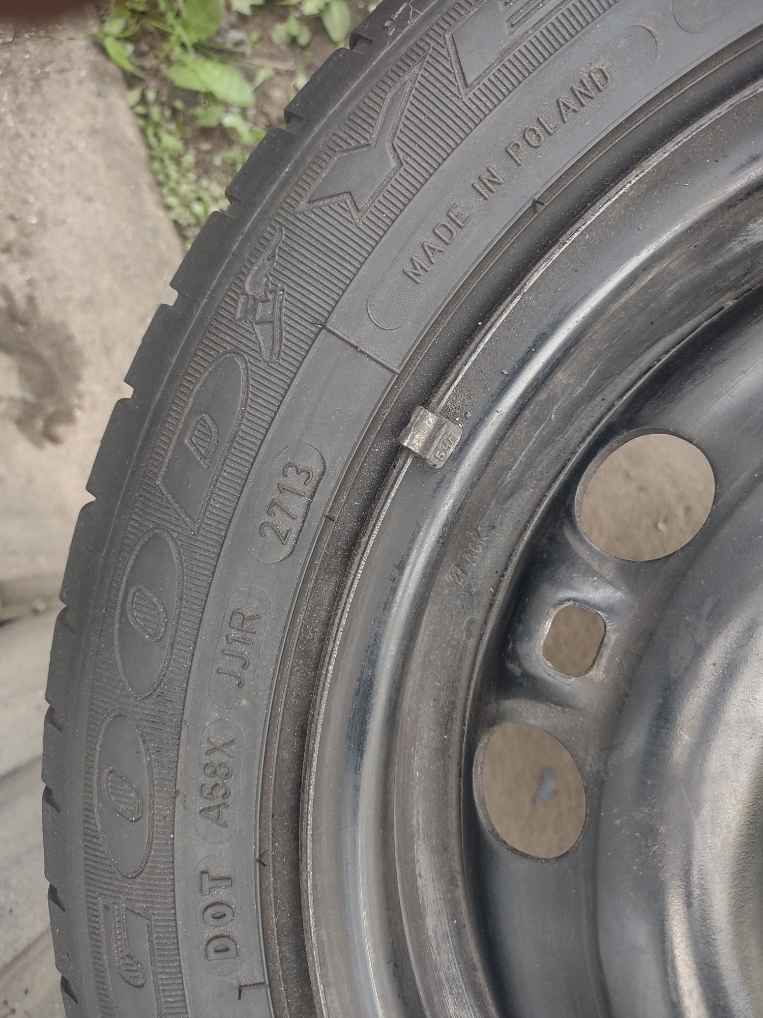 Nr 28 4 szt koła 185/55/15 Goodyear