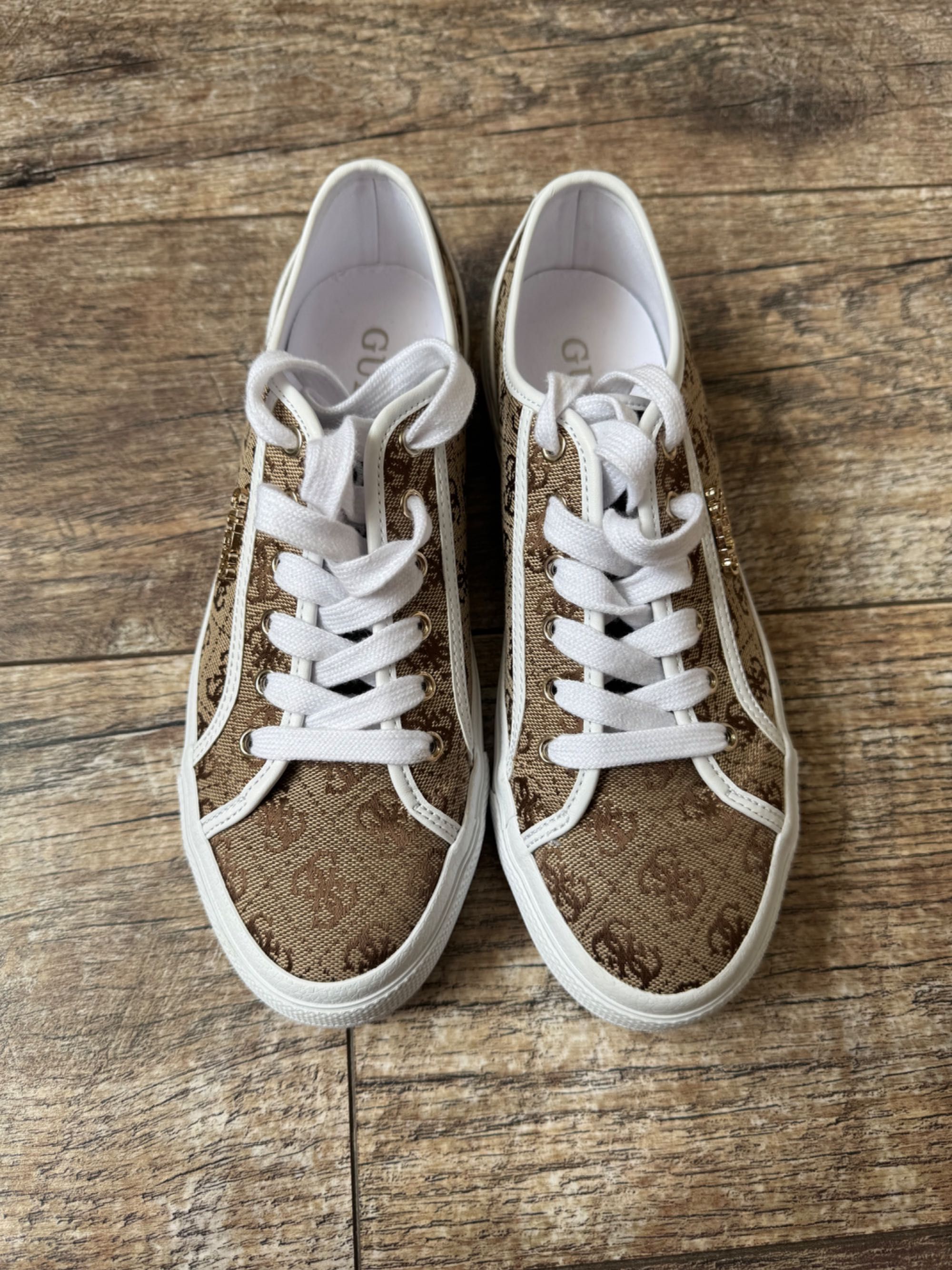 Кеди Guess (оригінал) 38-39 розмір