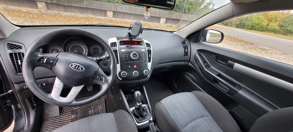 Kia ceed 1.6 Benzyna + LPG 2010