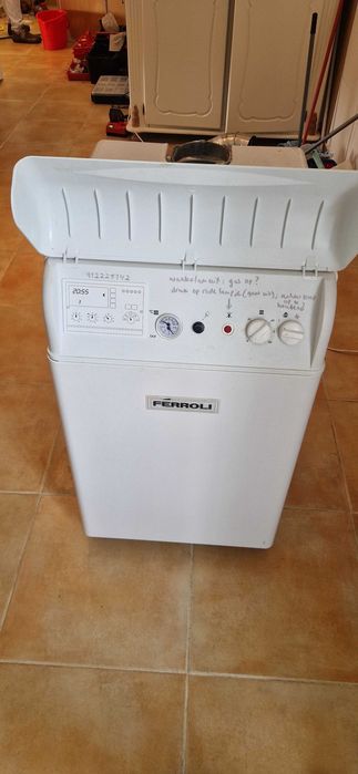 Caldeira a gás Ferroli