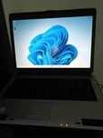 TOSHIBA Satellite L40 15/4