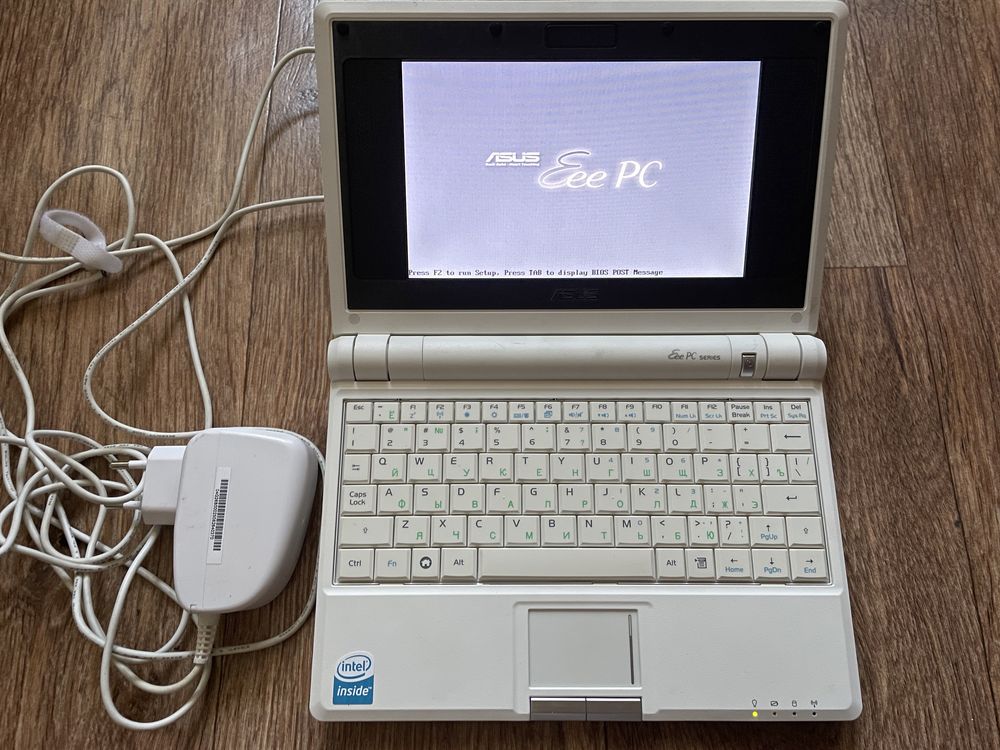 Нетбук Asus EEE PC 2G Surf