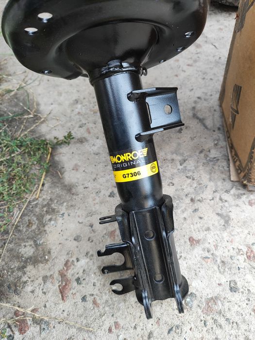 Амортизатор передній лівий Monroe (Польща) Fiat 500