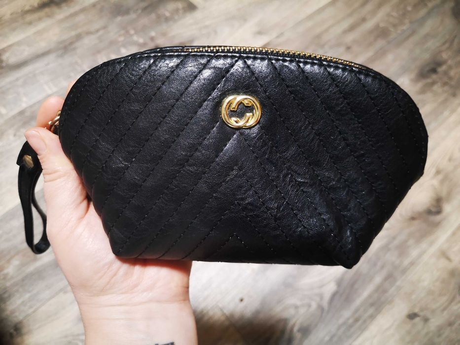 Продам косметичку и балетки кож зам