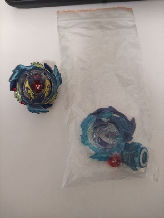 Бейблейд одним лотом