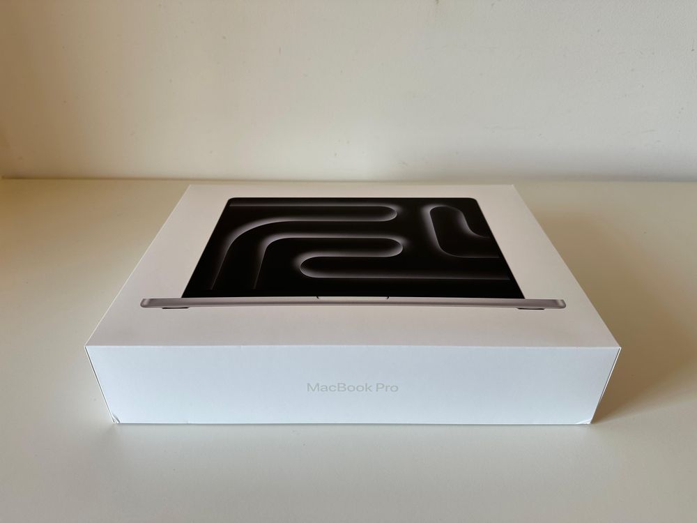 Macbook Pro 14” M3 Max 36GB Ram 1TB SSD | Novo, selado