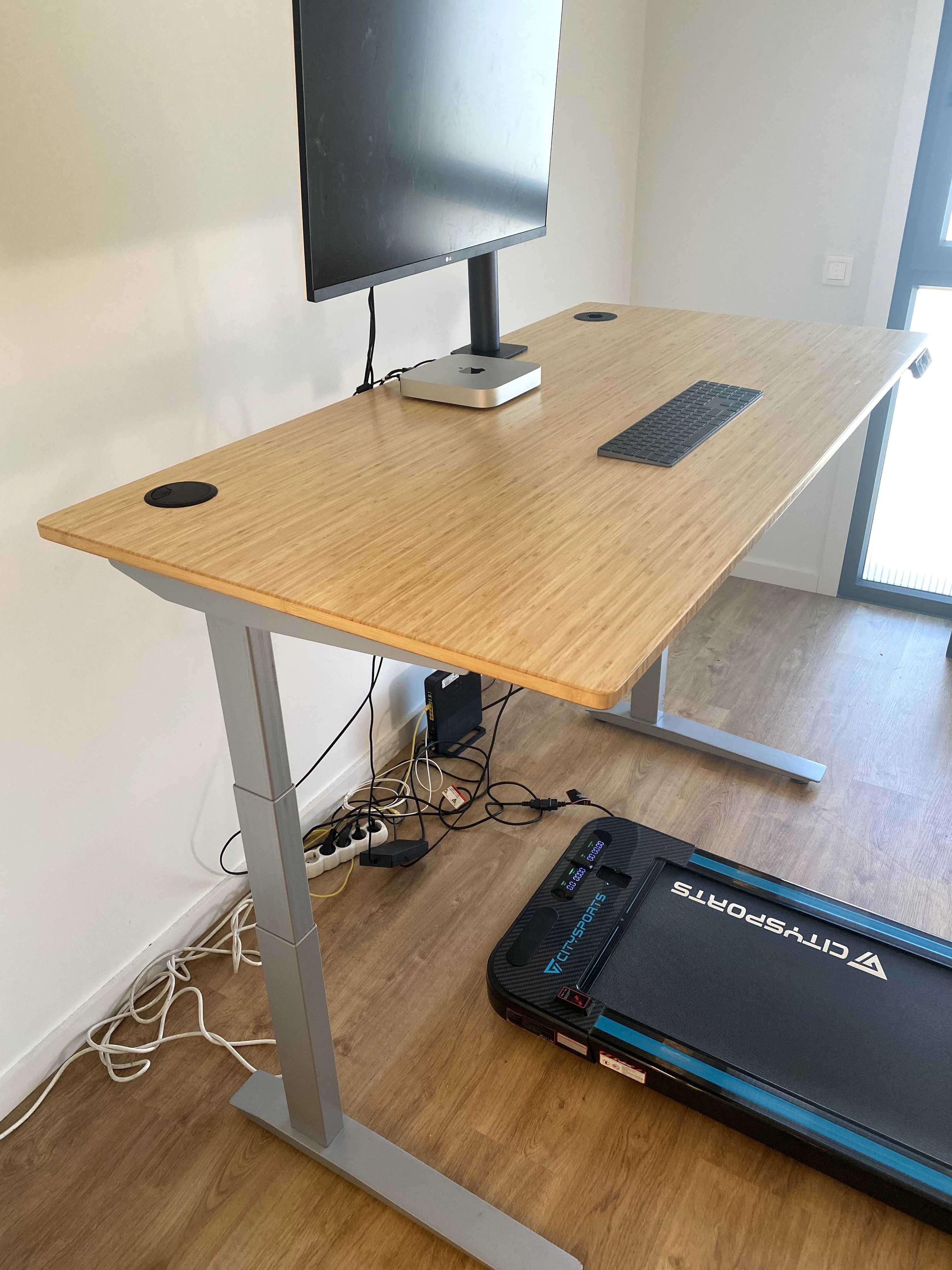 Setup Completo - Secretária Elétrica + Monitor 4K + Mac Mini M1