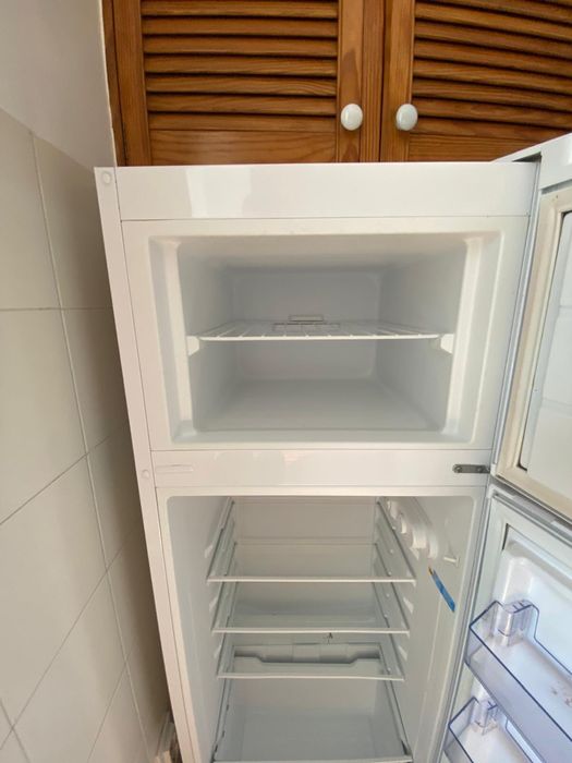 Frigorífico Novo - Indesit I55TM 4120 W 2