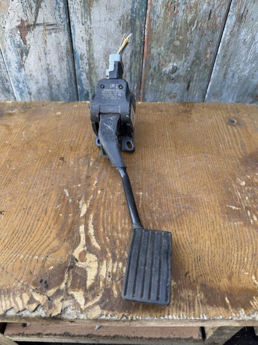 Педаль газа акселератор Citroen C5