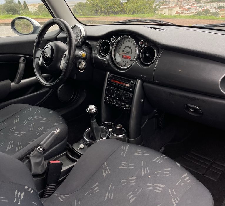 Mini Cooper One 1.4 Diesel Kit Cooper S – 195.000 km