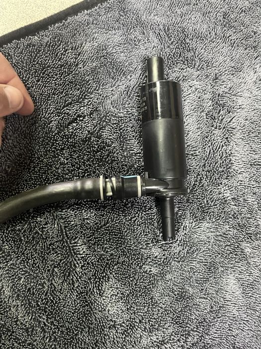 Моторчики омивача Bmw f15 фари та вікна