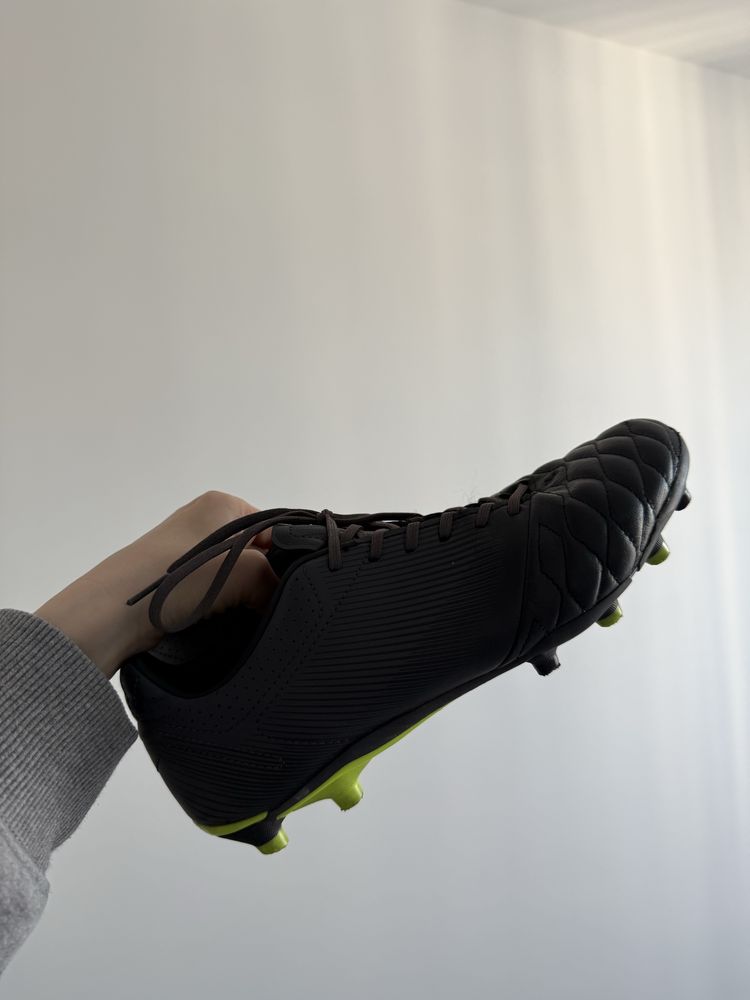 Buty do piłki nożnej Kipsta Agility 700 42 korki skóra naturalna