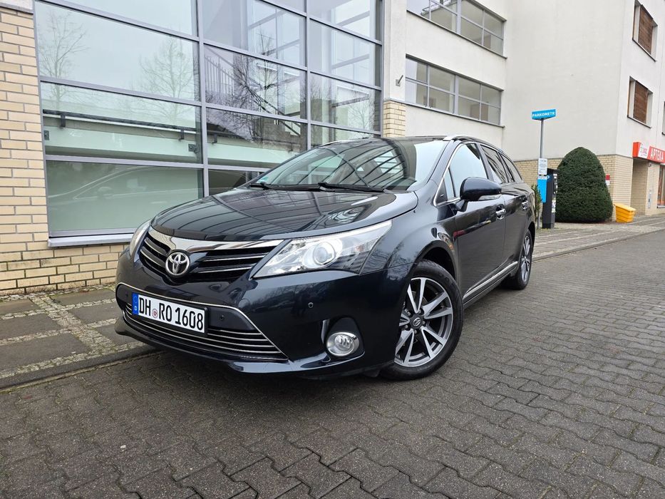 Toyota Avensis PREMIUM - IDEAŁ ! Z Roczną Gwarancją w Cenie