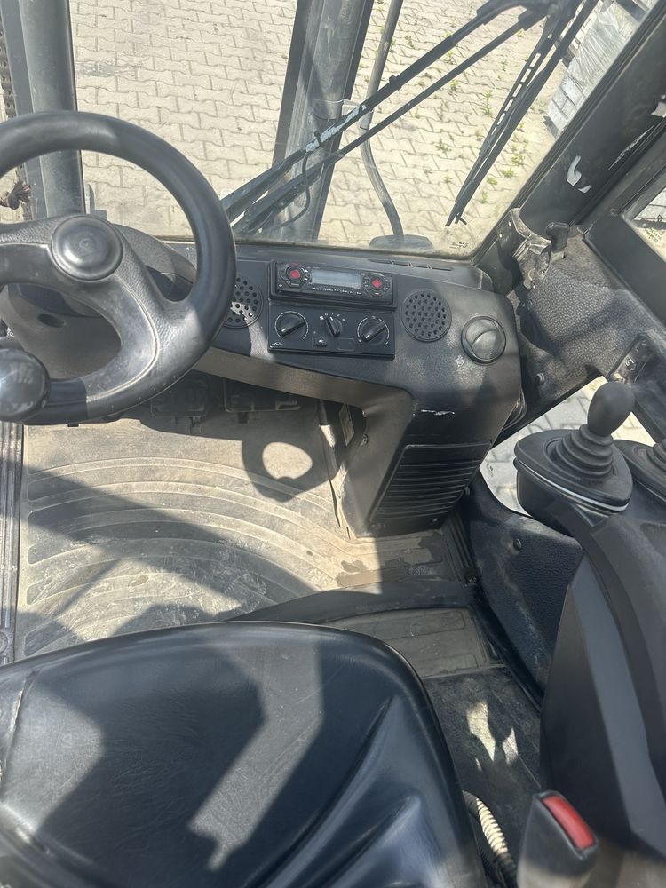 Wózek widłowy Linde H35