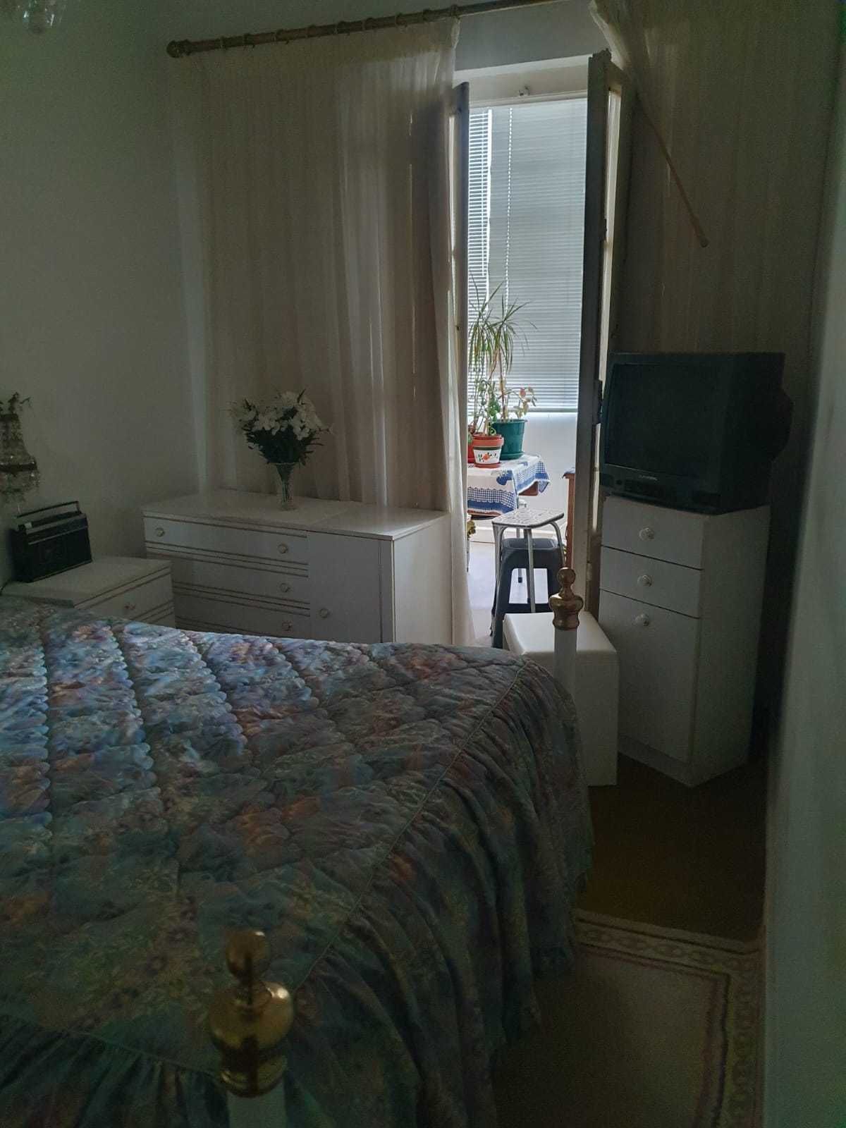 Quarto acolhedor só para mulheres – Olaias - Lisboa