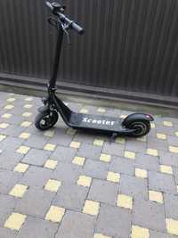 Електросамокат Scooter