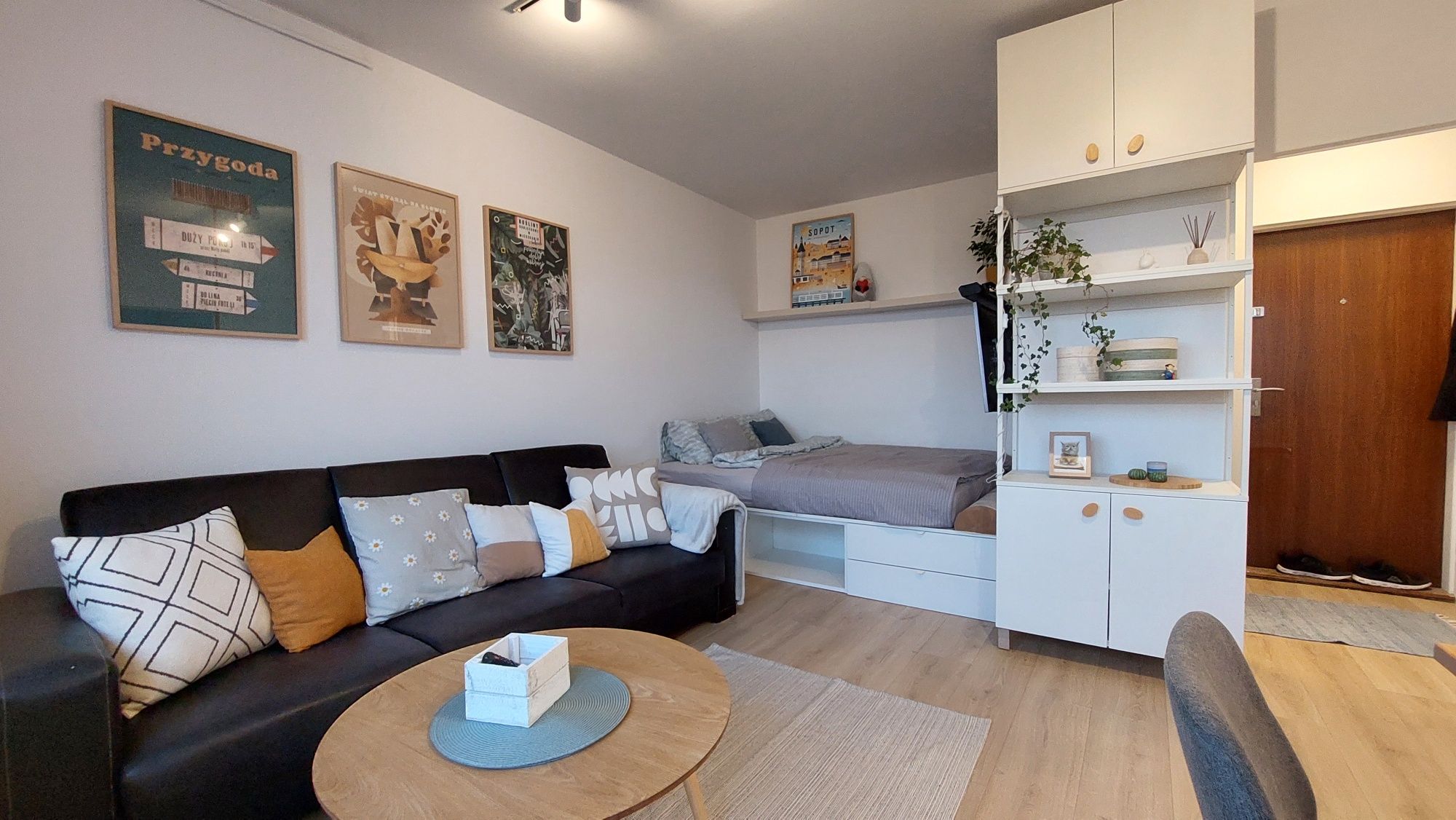 APARTAMENT 4 os. blisko SKM - mieszkanie na wynajem kawalerka