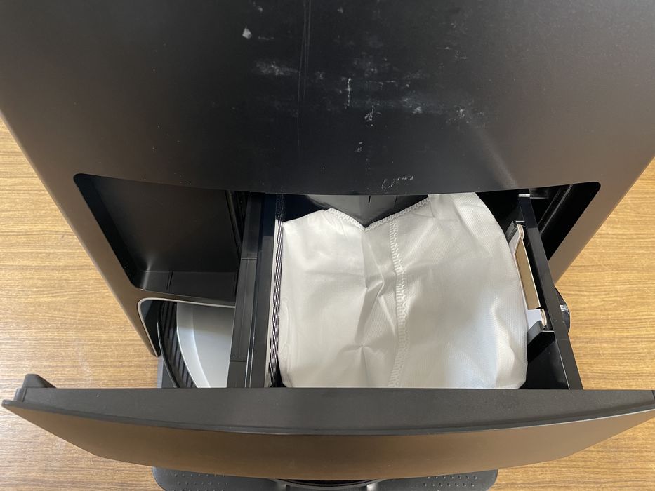 Робот-пилосос Ecovacs Deebot Х1 Omni з Німеччини.