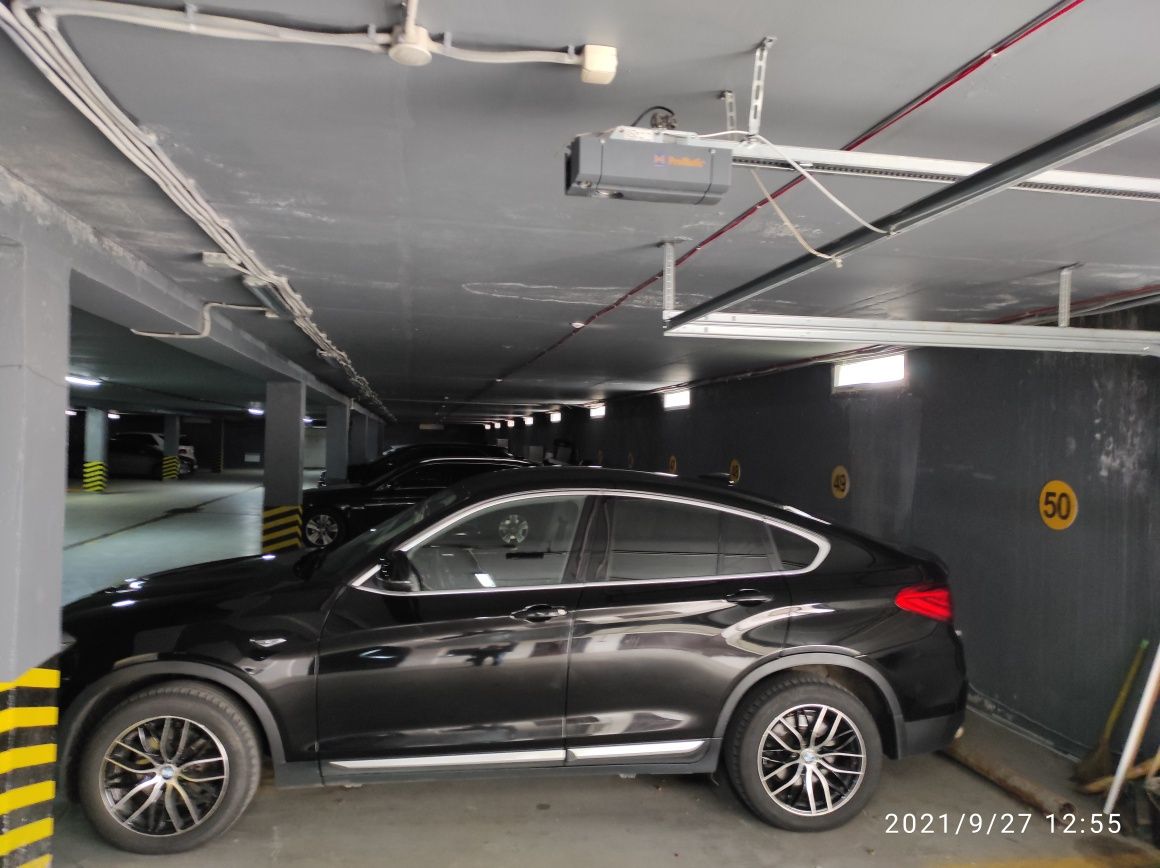 BMW X4 xDrive 20d AT xLine