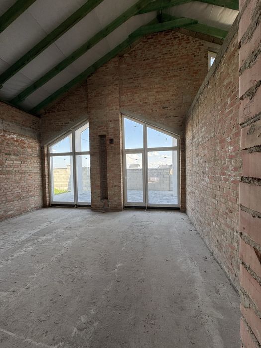 Будинок 140 м² з гаражем, мансардою. Ділянка 5 сот, Обарів, Авторинок