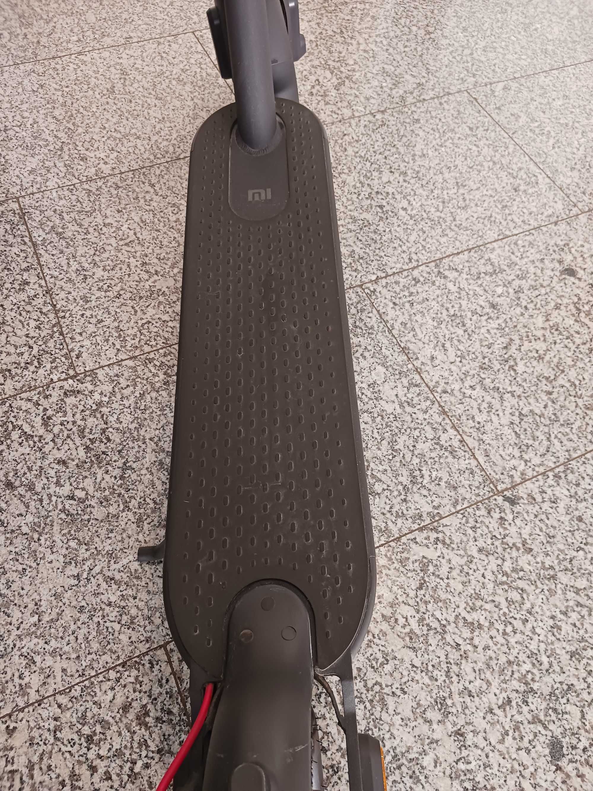 Hulajnoga elektryczna Xiaomi Mi Electric Scooter Pro2 2022 - 600W - 45