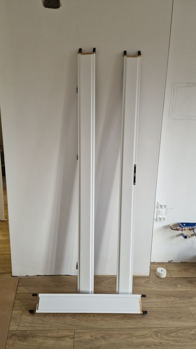 Ościeżnica regulowana biała