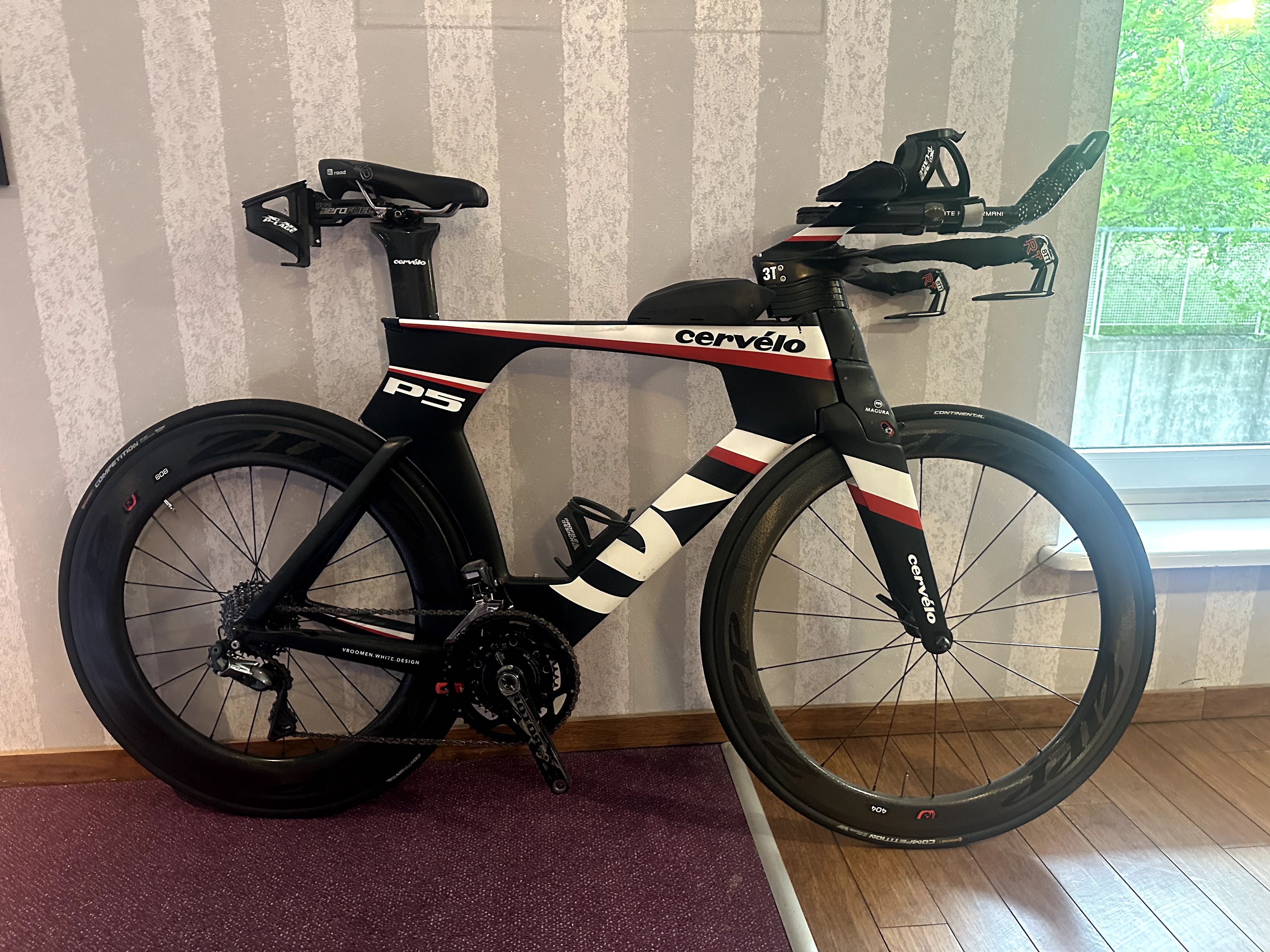 Cervélo P5 – topowy rower triathlonowy – Di2, ZIPP, gotowy do startu!