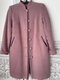Жіноче кашемірове пальто на підкладці (на ґудзиках) .