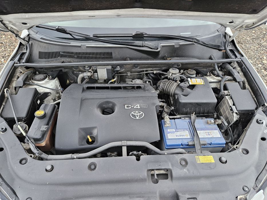 Toyota Ra4 2.2 D4D 4x4 nawigacja Grzane fotele