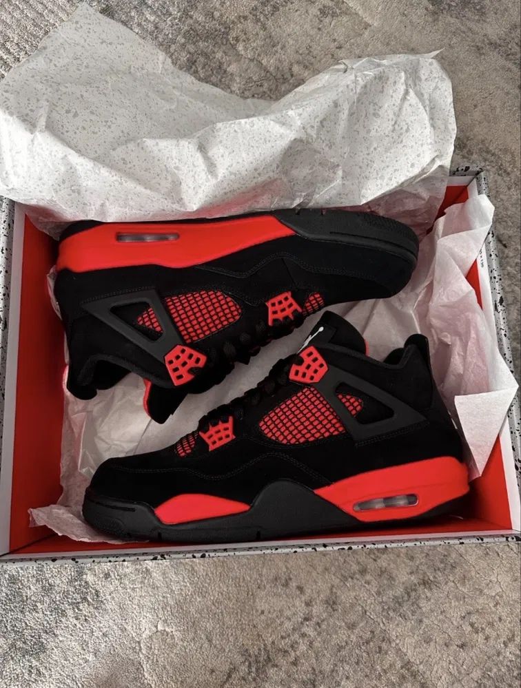 Jordan 4 red thunder, wyprzedaż