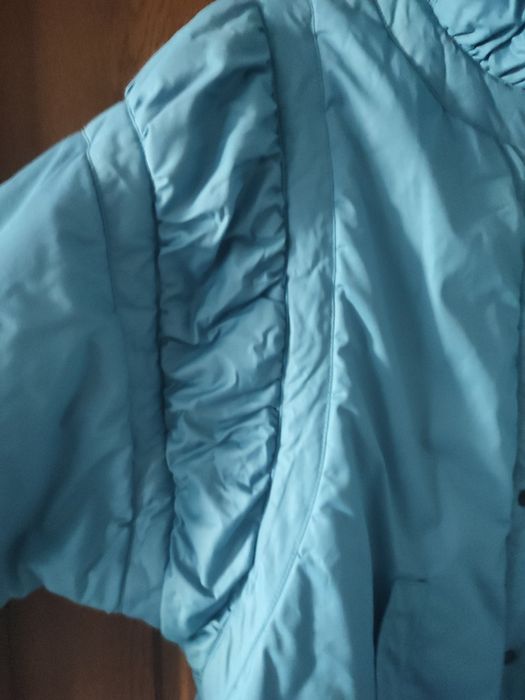 Продаю 2 зимние куртки.46и50р