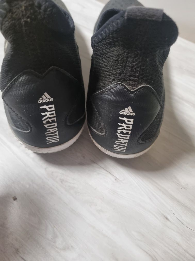 Korki adidas predator rozm 40,5