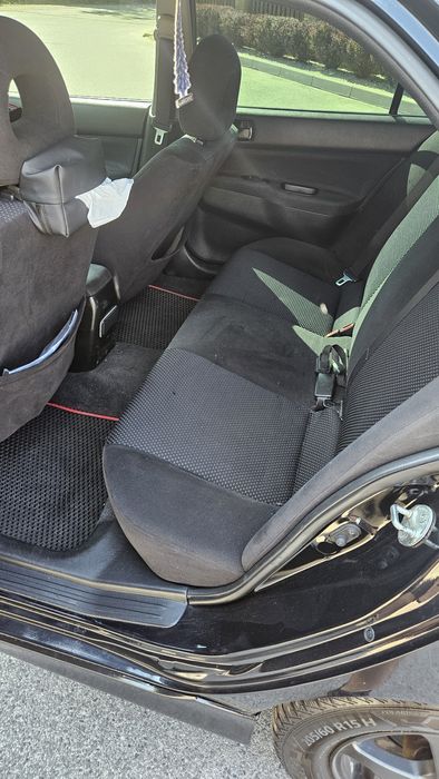 Mitsubishi Lancer IX 9