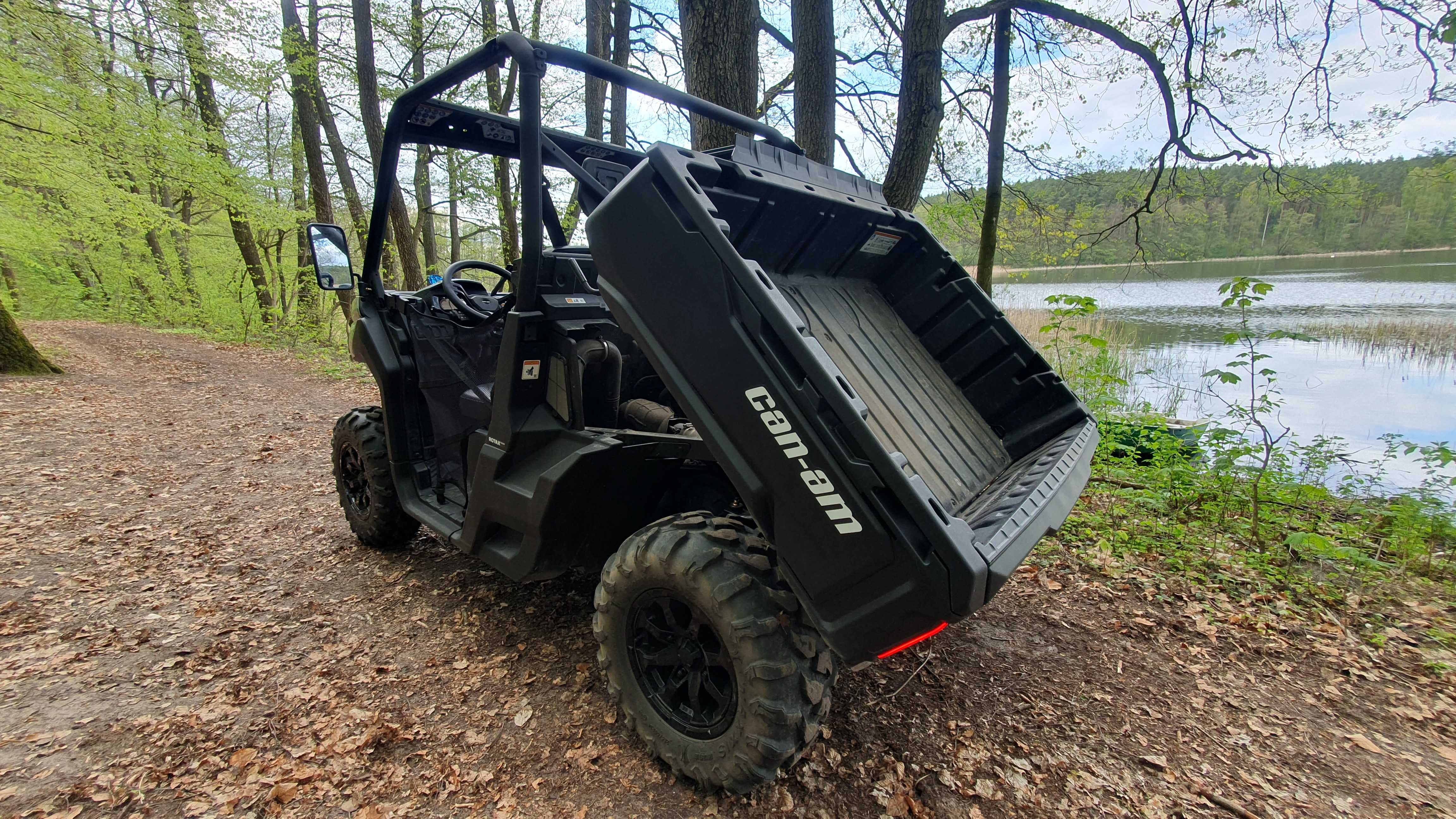 CAN-Am Bombardier Traxter BRP BRUTTO