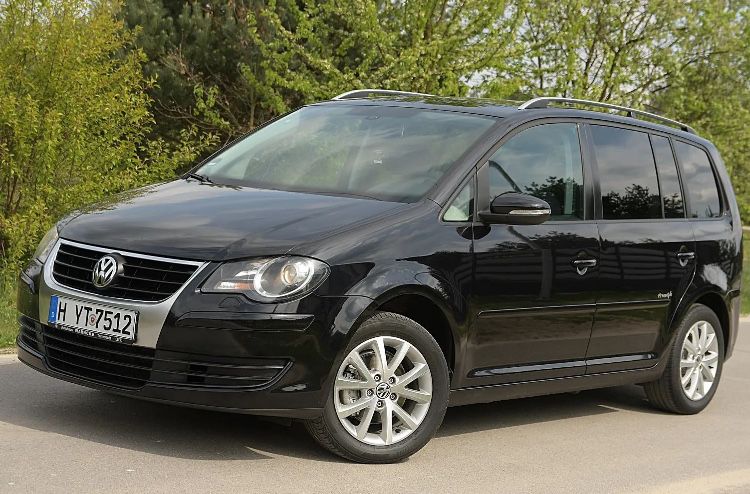 Volkswagen Touran 2010 1.9 TDI