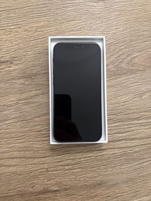 Sprzedam iPhone 12 mini używany