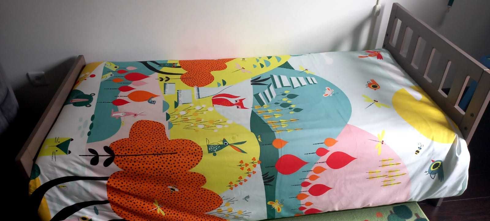 Cama e secretária criança IKEA