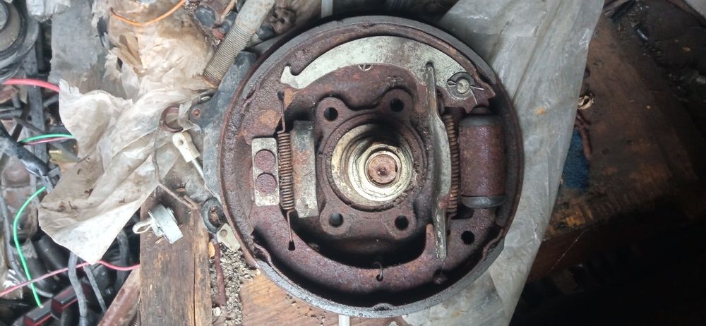 ступиці цапфа в зборі гальмівні колодки для ваз 2109/99