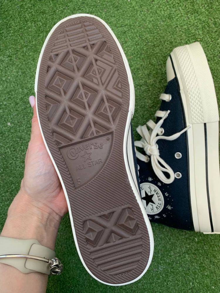 Converse  высокие кеды 24-24,5 см