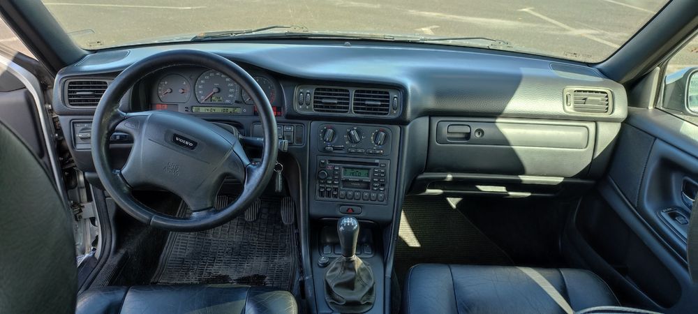 Volvo V70 XC 2.4T manual