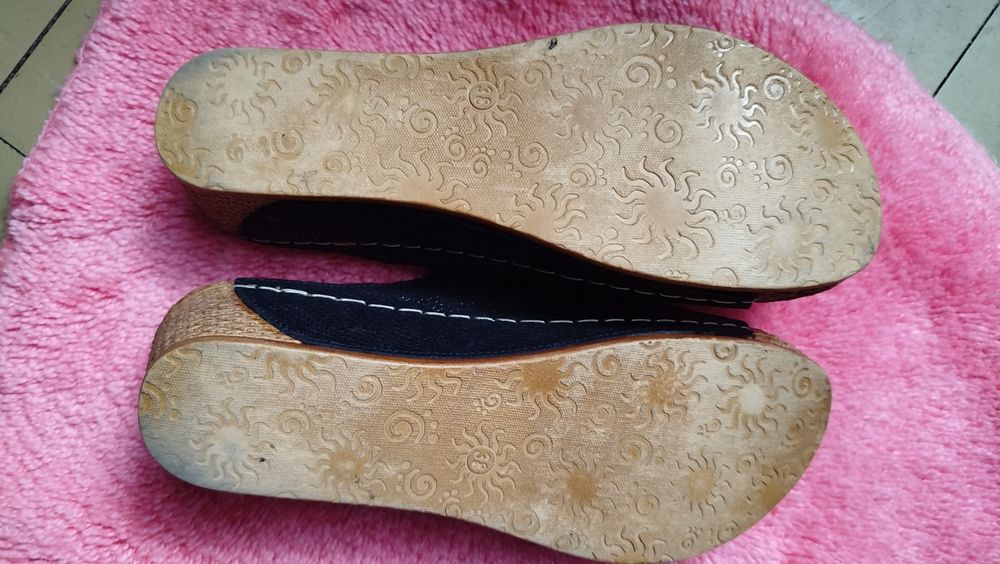 Buty klapki damskie Lasocki 37