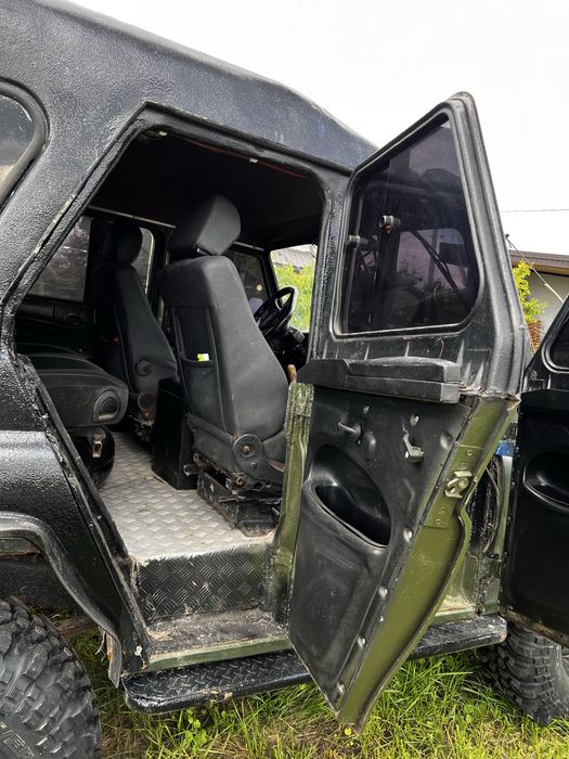 УАЗ 469 у повному бойовому