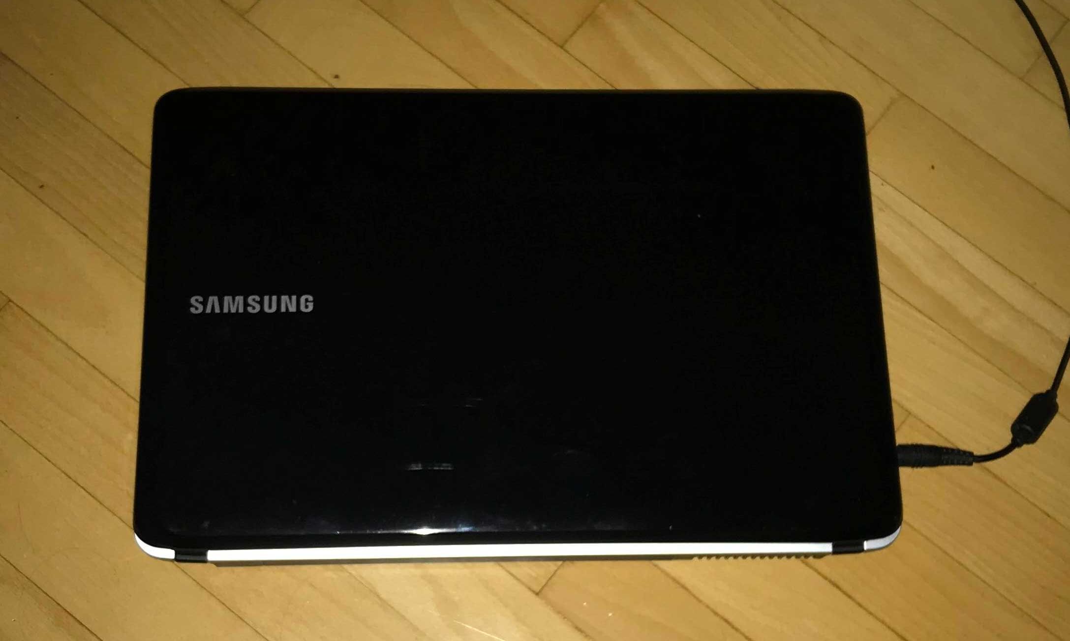 Ноутбук Samsung NP-RV508