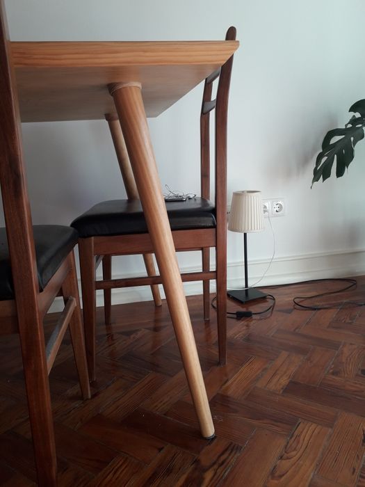 Mesa madeira pinho