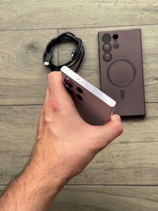 Продам Samsung S23 Ultra 8/256GB Lavender