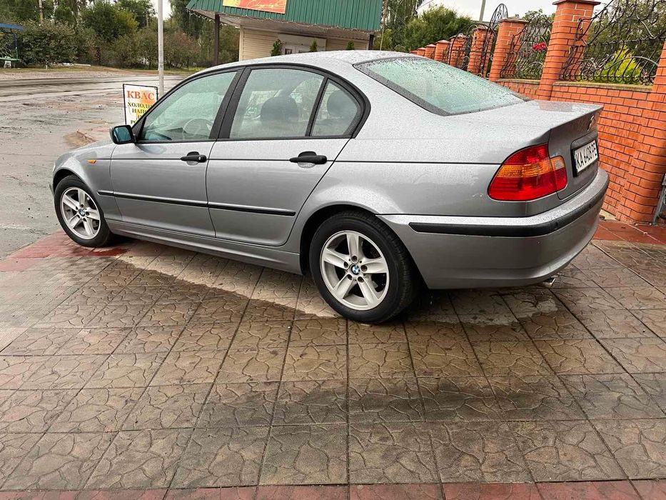 Продам авто BMW 320
