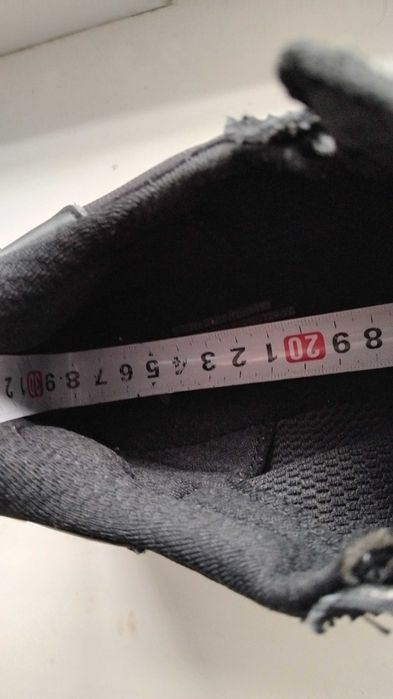 Adidas 45 р28 см кросівки