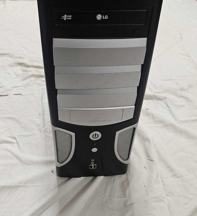 Комп’ютер для роботи і ігор