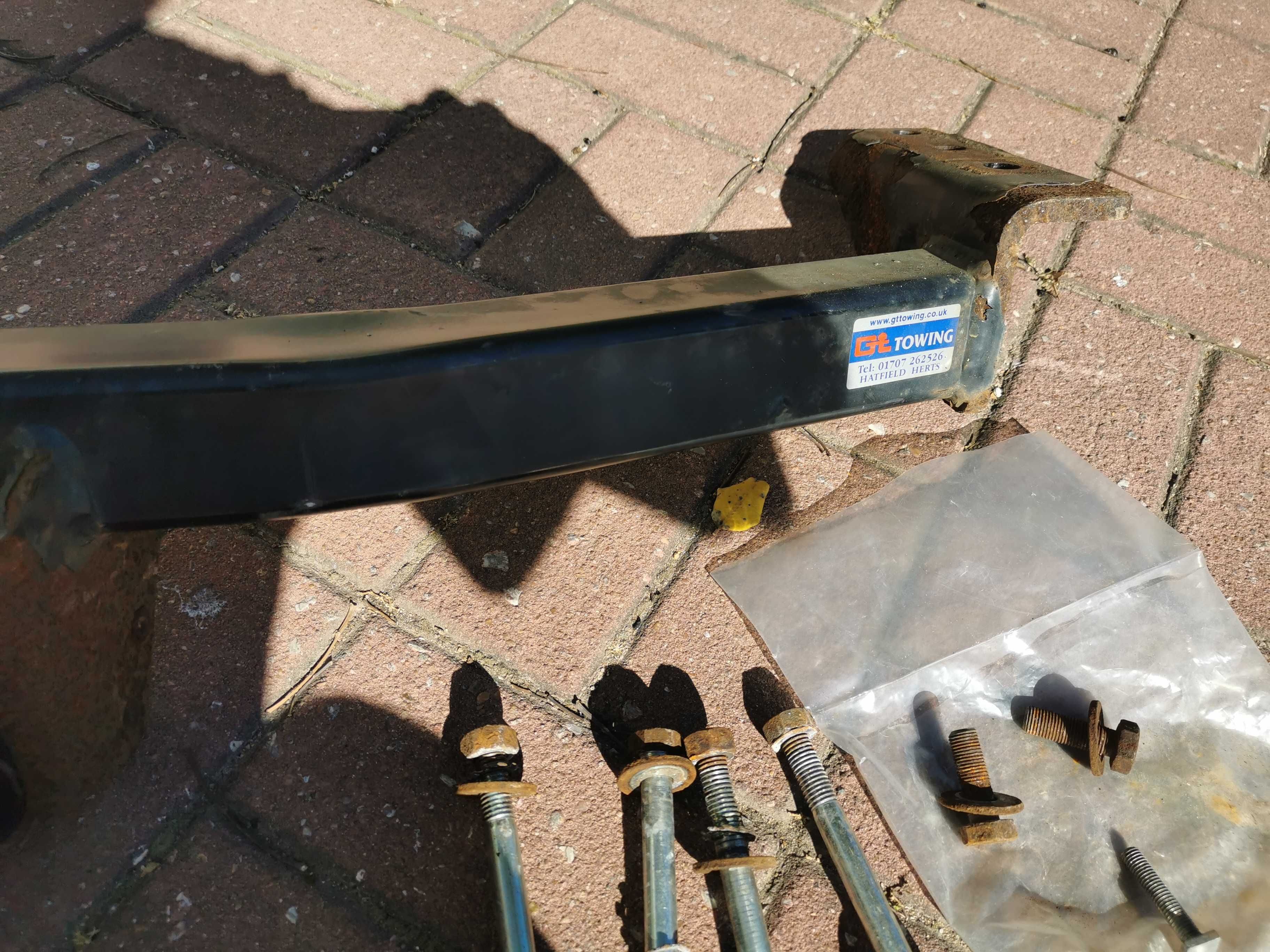 Towbar Mitsubishi Shogun Pajero sport towbar Bosal