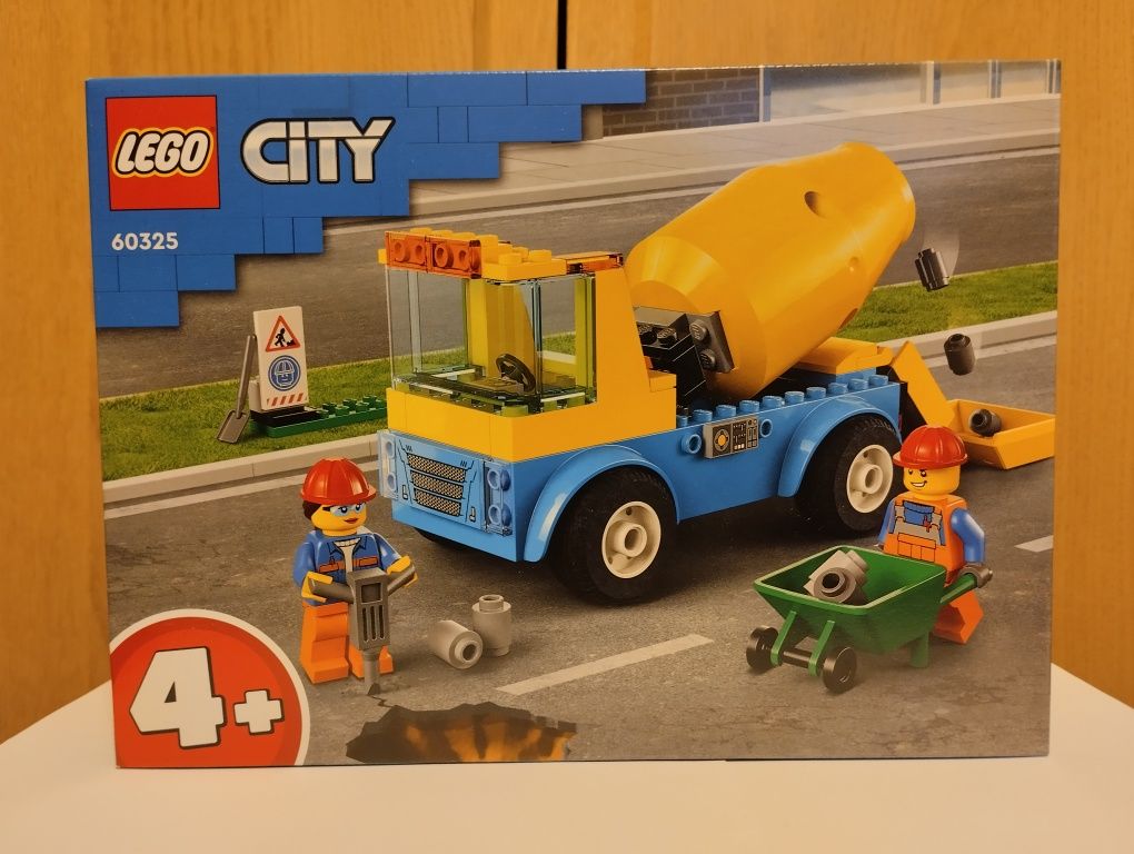 LEGO City 60325 Ciężarówka z betoniarką